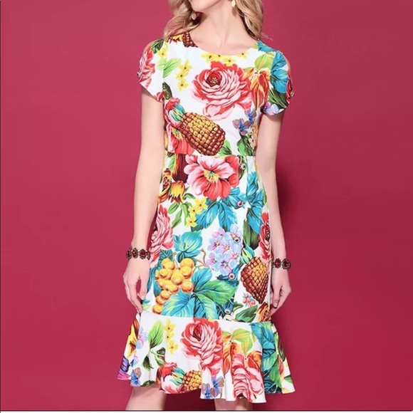 ASOS Dresses & Skirts - ASOS pineapple summer floral dress